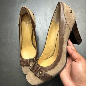 Nine West Brown and Tan Heels